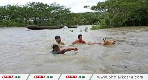 দৌলতখানে ঘূর্ণিঝড় ইয়াস”র প্রভাবে জোয়ারের পানিতে ৩০ টি গ্রাম প্লাবিত।