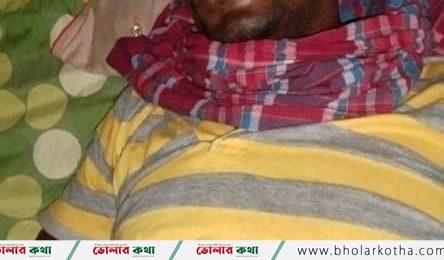 ভোলায় বড় ভাইয়ের ভাড়াটিয়া বাহিনী দিয়ে ছোট ভাই কে পেটানোর অভিযোগ