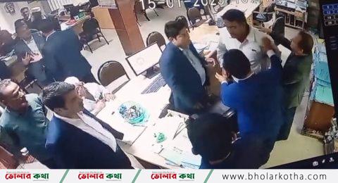 ন্যাশনাল ব্যাংক কর্মকর্তাদের উপর হামলা আহত ৩, আটক-২