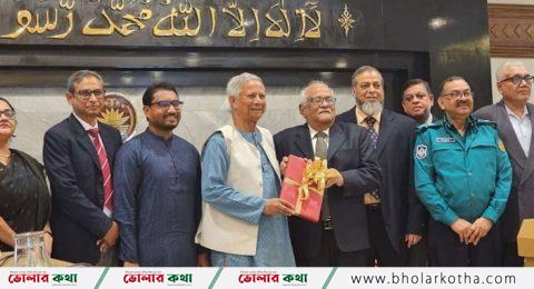 সংস্কার প্রস্তাব জমা দিলো চার কমিশন প্রধান উপদেষ্টার কাছে