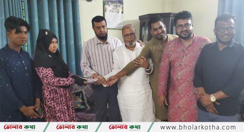 নিহত নুরে আলম ও রহিমের পরিবারকে হাফিজ ইব্রাহিমের আর্থিক সহায়তা